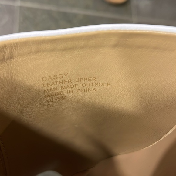 Aerosoles White Leather Cassy Platform Sandals Size 10 1/2. - Picture 4 of 9